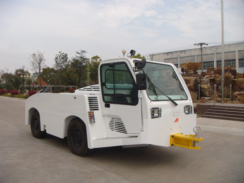 a(chn)ƷQSZG7160  Aircraft Towing Tractor
a(chn)Ʒ̖(ho)
c(din)Δ(sh)3208
